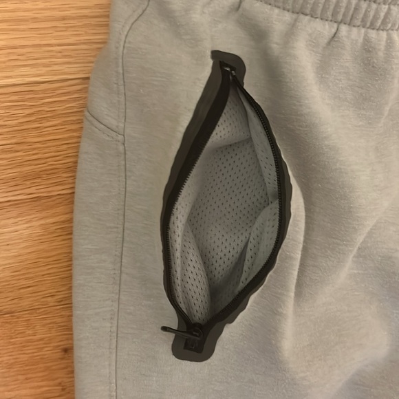 OLD NAVY Light grey Joggers Men - Picture 2 of 6